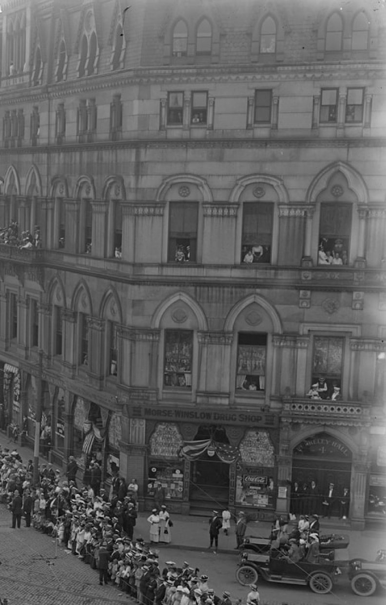 boston-public-library-Md2FZQnrkjQ-unsplash